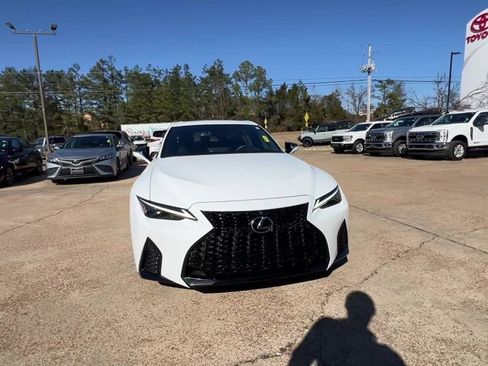 Used 2023 Lexus IS 350 F Sport image 9