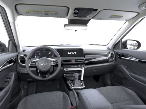 New 2026 Kia Seltos S image 14