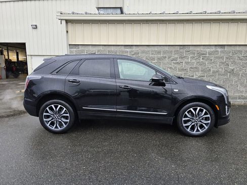 Used 2021 Cadillac XT5 Sportv w/ LPO, Floor Liner Package image 10