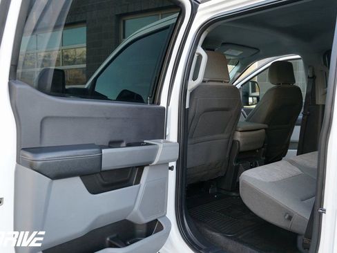 Used 2023 Ford F350 XLT image 33