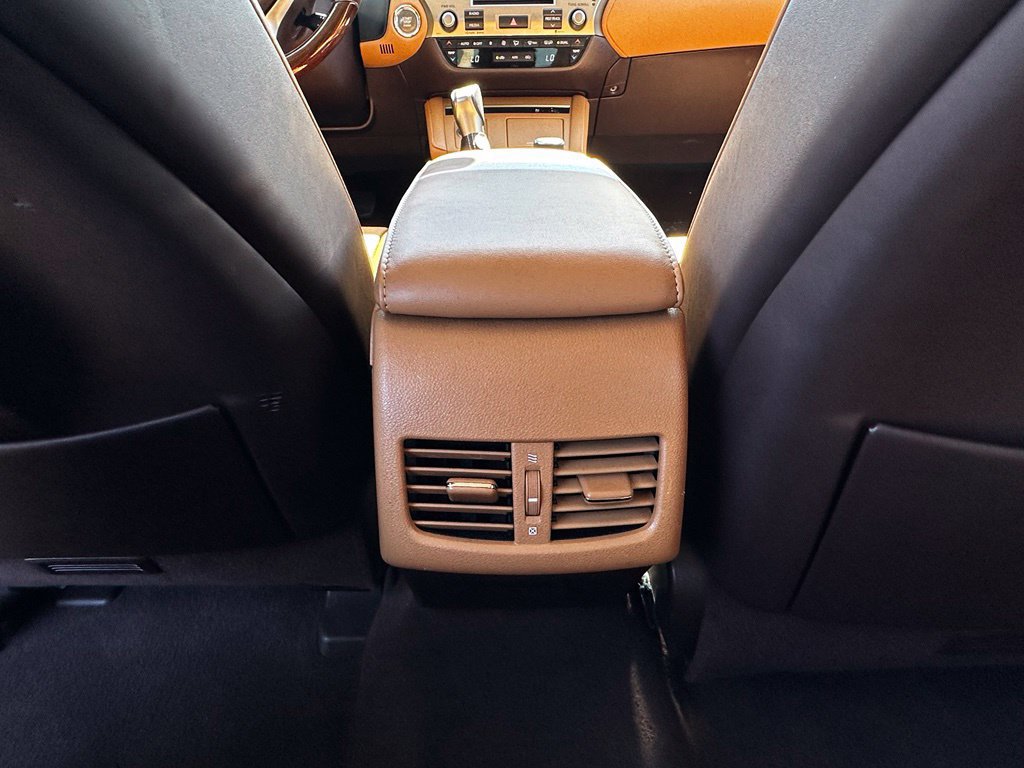 Used 2016 Lexus ES 350 w/ Premium Package w/Wood Trim FWD image 22