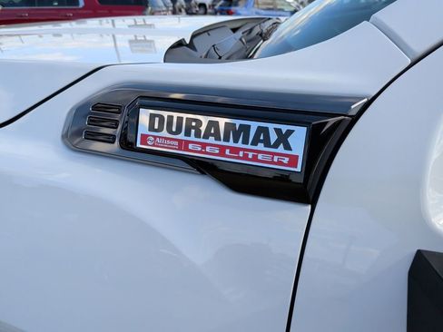 New 2026 GMC Sierra 2500 AT4 w/ AT4 Premium Plus Package image 50