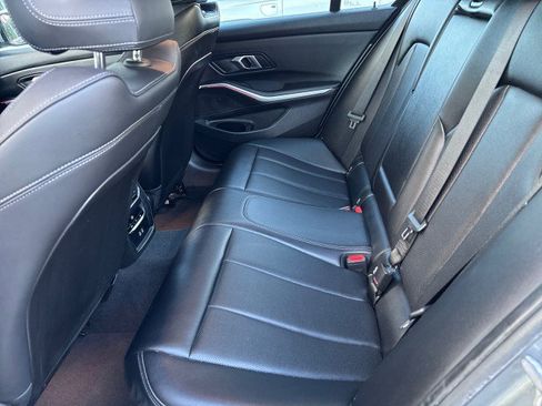 Used 2024 BMW 330i Sedan image 11