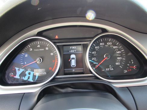 Used 2015 Audi Q7 3.0T Premium w/ Technology Package AWD/4WD image 15