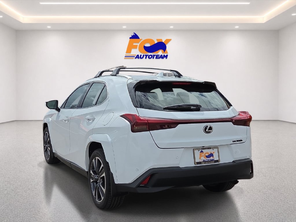 New 2026 Lexus UX 300h FWD w/ Accessory Package (2T) image 3