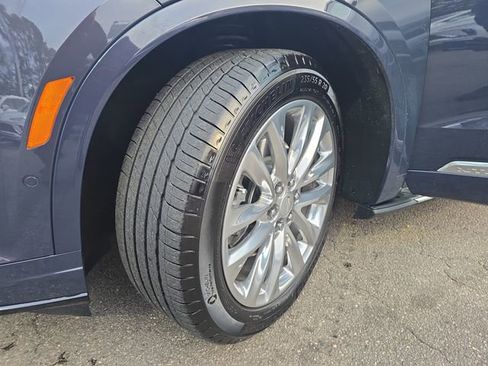 Certified 2024 Cadillac XT6 Premium Luxury w/ Technology Package image 32