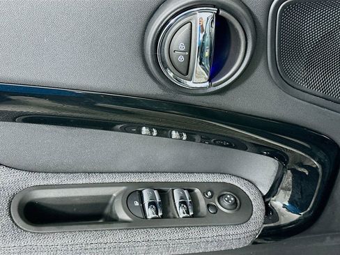 Certified 2024 MINI Cooper Countryman S FWD image 18