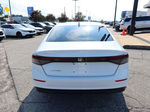 Certified 2024 Honda Accord EX image 5