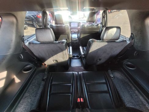 Used 2021 Dodge Durango R/T w/ Technology Group RWD image 22