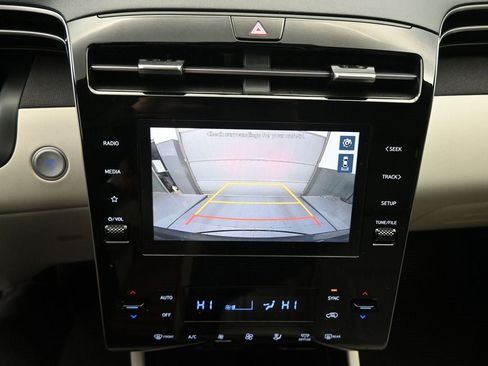 Certified 2023 Hyundai Tucson SEL w/ Convenience Package image 16