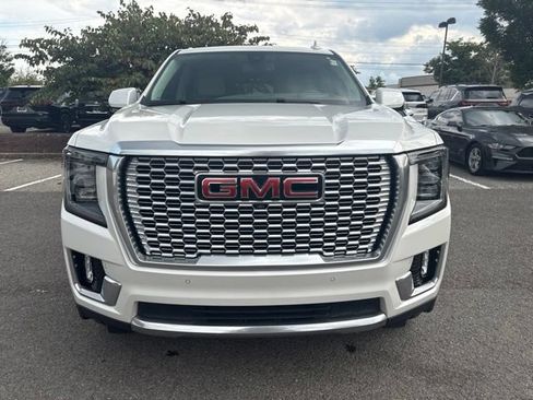 Used 2022 GMC Yukon Denali AWD/4WD image 11