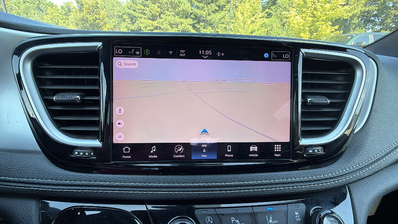 Used 2025 Chrysler Pacifica Limited FWD image 33