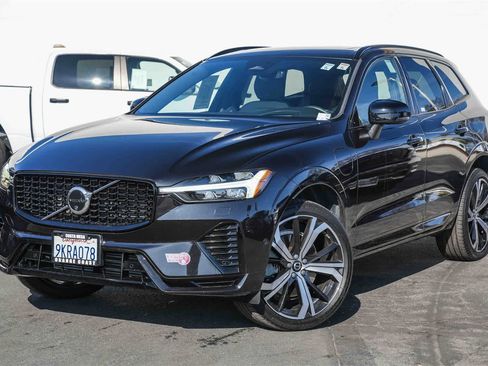 Used 2022 Volvo XC60 T8 R-Design w/ Advanced Package image 1