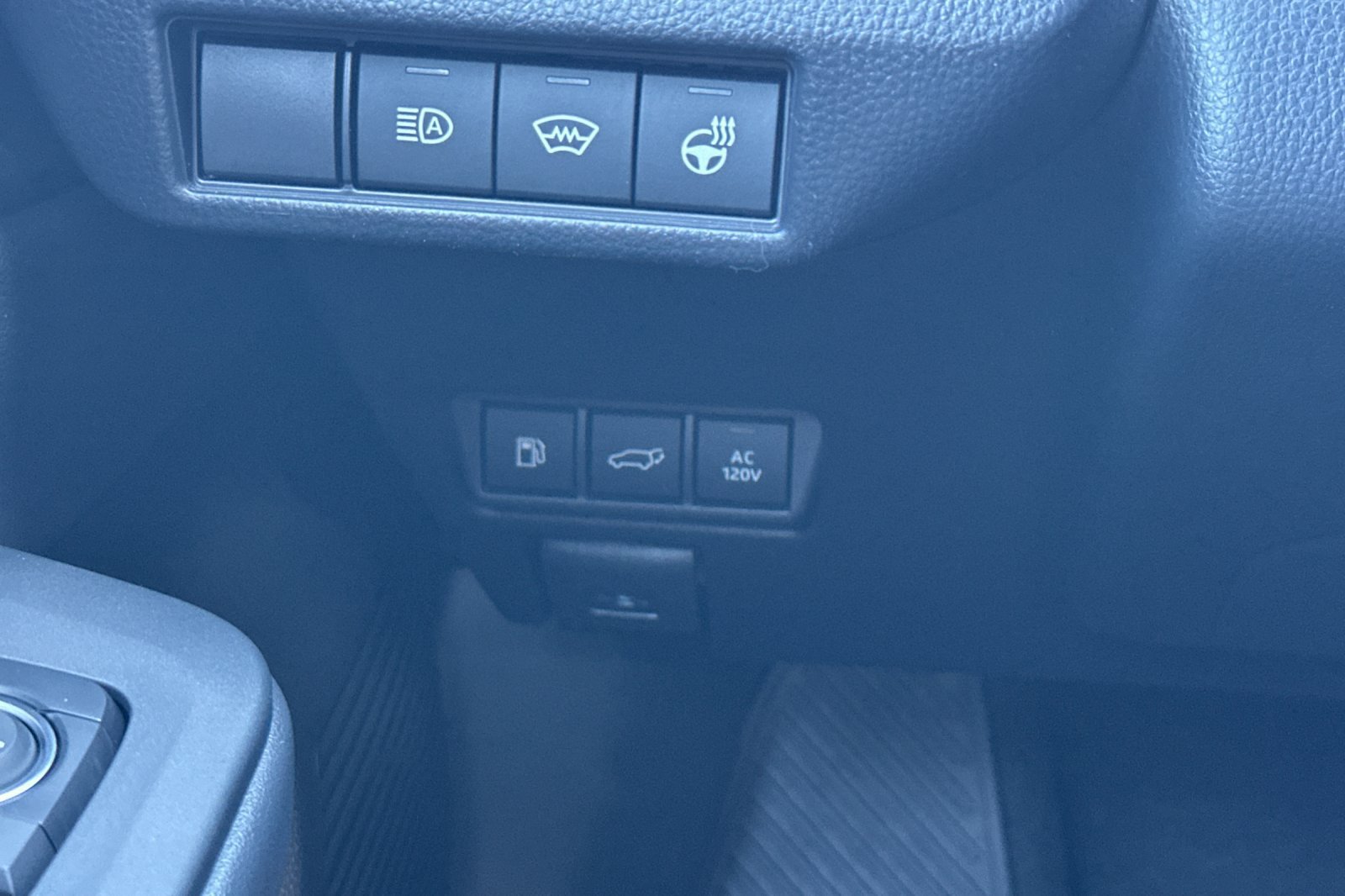 New 2027 Toyota Prius Plug-In Hybrid w/ Limited Premium Package FWD image 30
