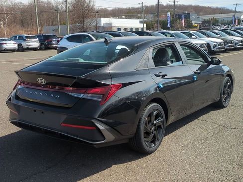 New 2026 Hyundai Elantra Sport FWD image 3