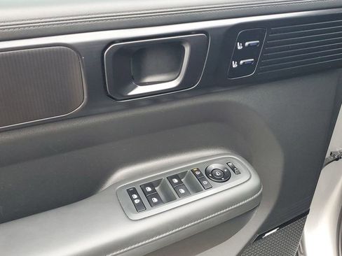 Certified 2025 Hyundai Santa Fe Calligraphy image 43