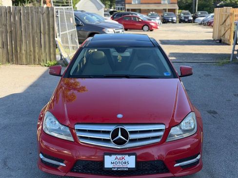 Used 2012 Mercedes-Benz C 250 Coupe image 4