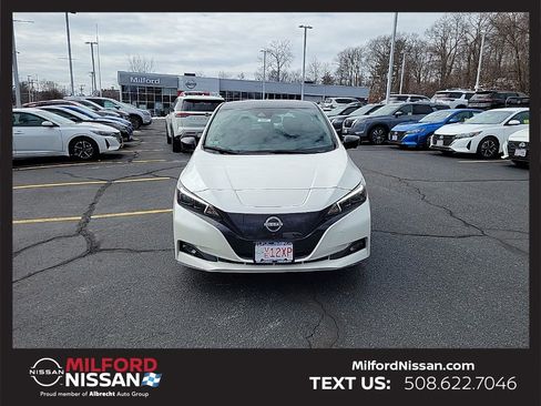 Used 2023 Nissan Leaf SV Plus FWD image 8
