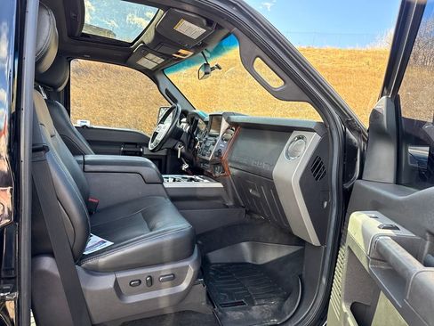 Used 2016 Ford F350 Lariat w/ Lariat Ultimate Package image 27