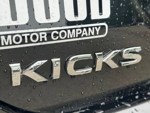 Certified 2025 Nissan Kicks Play S FWD image 33