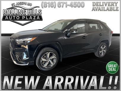 Used 2023 Toyota RAV4 SE w/ Weather & Moonroof Package