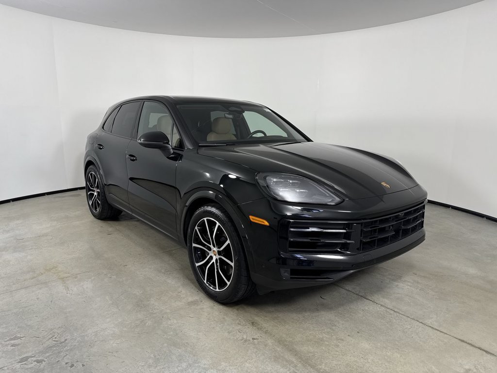Certified 2026 Porsche Cayenne AWD/4WD image 9