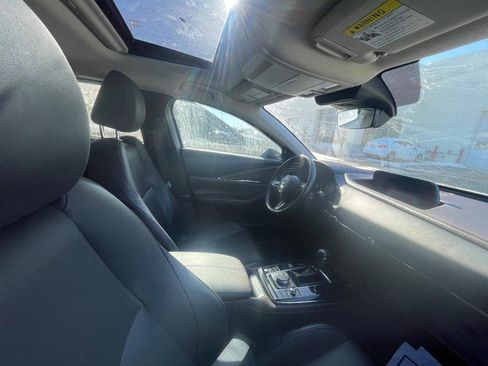 Used 2021 MAZDA CX-30 FWD 2.5 S w/ Premium Package image 4