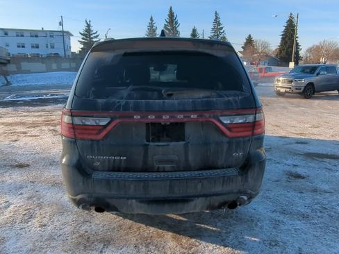 Used 2024 Dodge Durango GT image 11