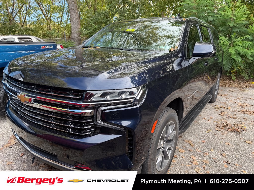 Certified 2024 Chevrolet Suburban LT w/ LT Signature Plus Package AWD/4WD image 6