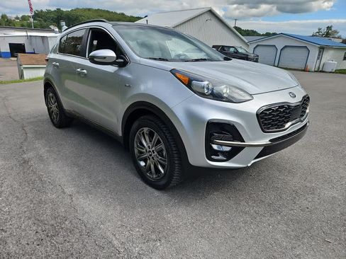 Used 2020 Kia Sportage S w/ S Premium Package AWD/4WD image 7