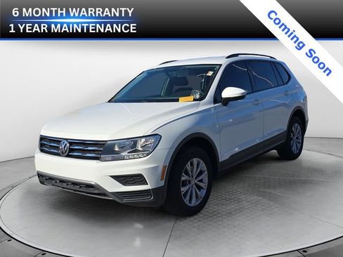 Used 2020 Volkswagen Tiguan S image 1