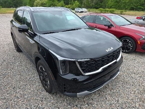 Certified 2024 Kia Sorento S w/ Panoramic Sunroof Package FWD image 1