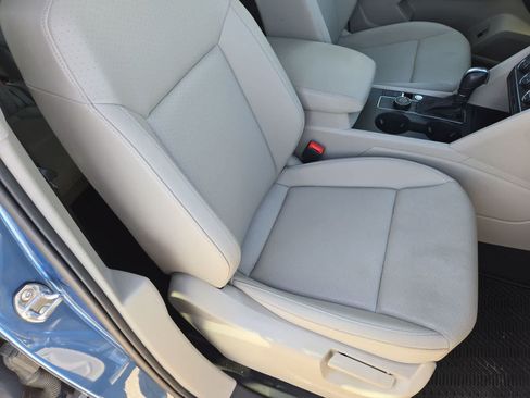 Used 2019 Volkswagen Atlas SE w/ Towing Package AWD/4WD image 21