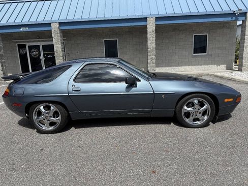 Used 1988 Porsche 928 S4 RWD image 8