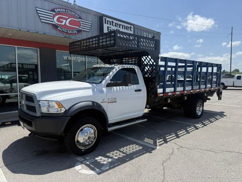 Used 2018 RAM 5500 Tradesman w/ Power Accessory Group AWD/4WD image 2