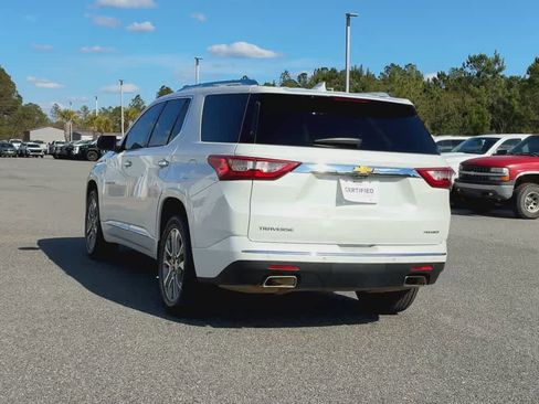 Used 2020 Chevrolet Traverse Premier w/ LPO, Floor Liner Package image 7