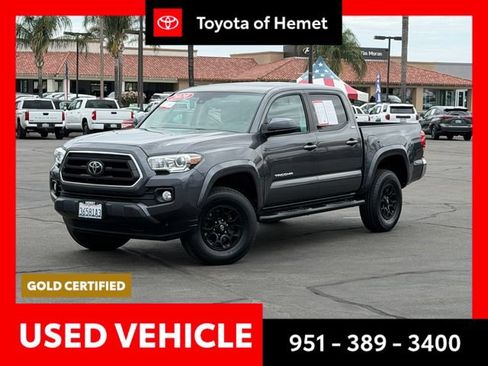 Used 2020 Toyota Tacoma SR5 RWD image 1