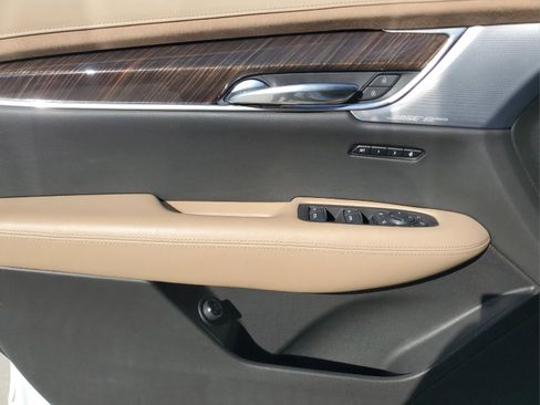 Used 2024 Cadillac XT6 Sport w/ Platinum Package image 16