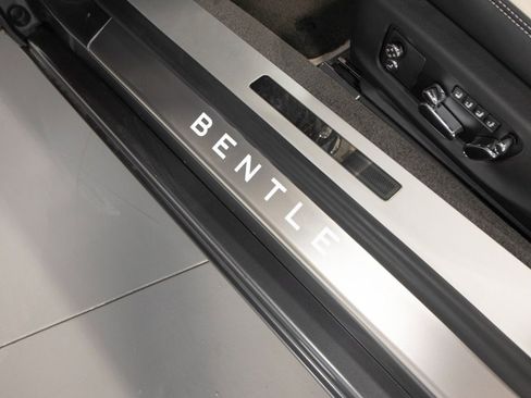 Used 2021 Bentley Continental GT image 38