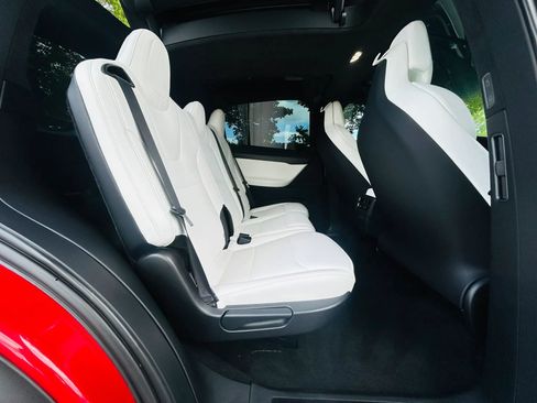 Used 2018 Tesla Model X 100D AWD/4WD image 12