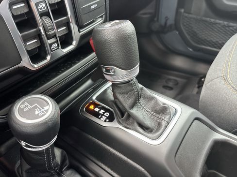 New 2025 Jeep Wrangler Sport S image 23