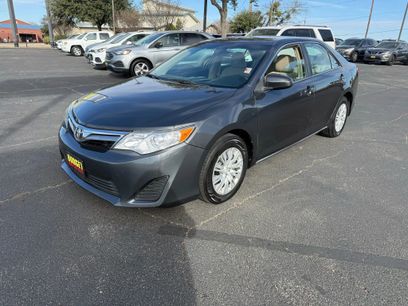 Used 2014 Toyota Camry LE