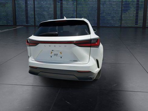 Certified 2025 Lexus NX 250 FWD w/ Towing Package (2000 Lbs) image 7