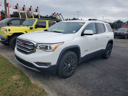 Used 2018 GMC Acadia SLT image 2