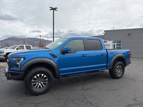 Used 2019 Ford F150 Raptor w/ Equipment Group 802A Luxury image 12