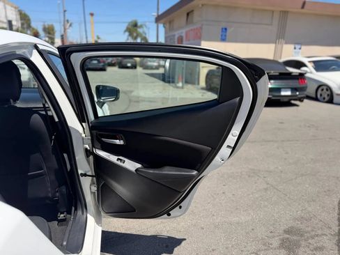 Used 2017 Toyota Yaris iA FWD image 27
