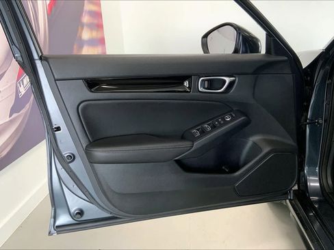 Used 2024 Honda Civic EX-L image 23