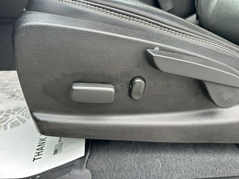 Used 2019 GMC Canyon Denali image 15