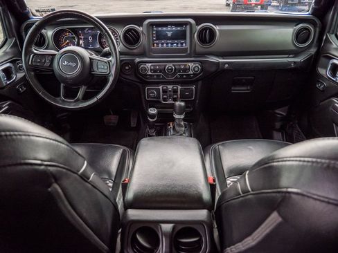 Used 2022 Jeep Gladiator Sport AWD/4WD image 28