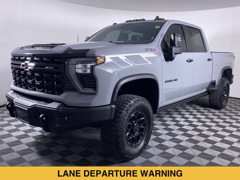 Certified 2024 Chevrolet Silverado 2500 ZR2 w/ ZR2 Bison Edition AWD/4WD image 19